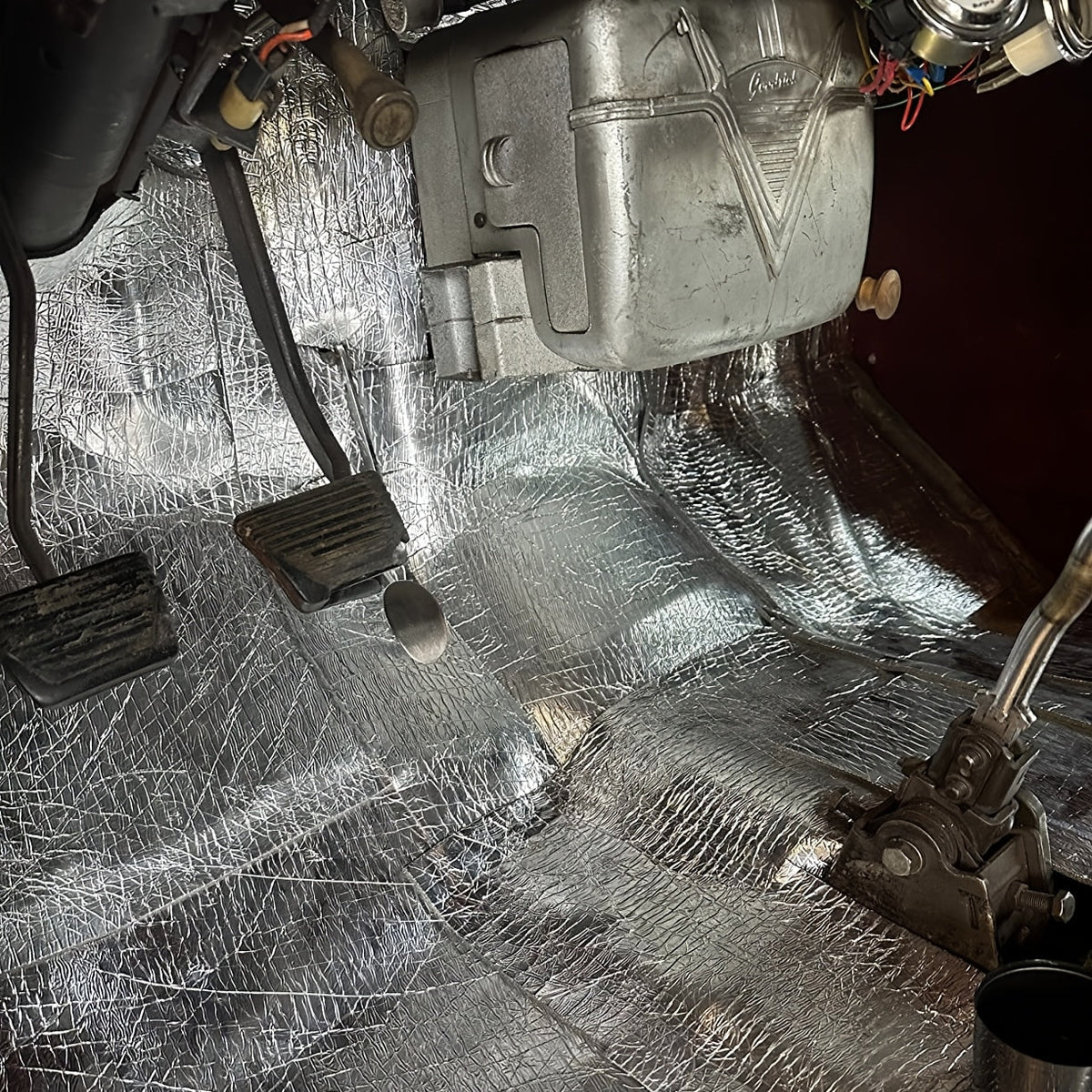Car Hood Sound Deadener Heat Shield Mat 40"x40" (100x100cm), 5mm Self-Adhesive Engine Noise Insulation Foam with Aluminum Foil Thermal Barrier for Auto Engine Compartment